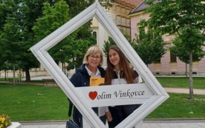 Državna smotra osnovnih škola LiDraNo                           Nina Vujević – galovački slavuj među najboljima i u novinarskom izričaju
