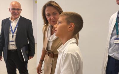 LIKOVNI RADOVI NAŠIH UČENIKA PETRE I DAVIDA BATURA KRASE ODJEL PEDIJATRIJE